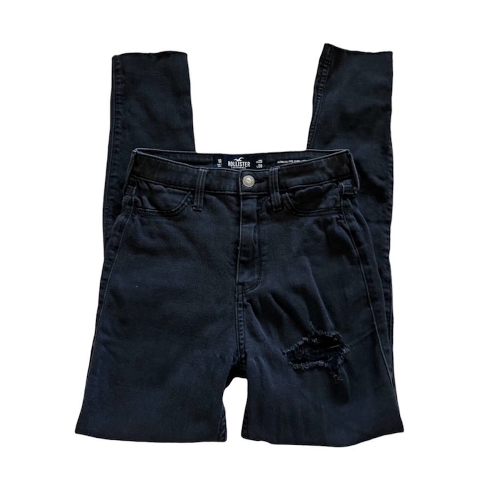 Hollister High Rise Distressed Black Skinny Jeans